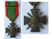 France WWII War Cross 1939 with 3 Citations (3 Bronze Stars) by the Paris Mint