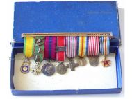 France Britain WWI Set of 8 Medals (British WW1 War Medal French Victory Morlon Type, Valor & Discipline, Verdun Prudhomme with Clasp, Wound, Commemorative Medal, War & Combatants Cross) Boxed MINI