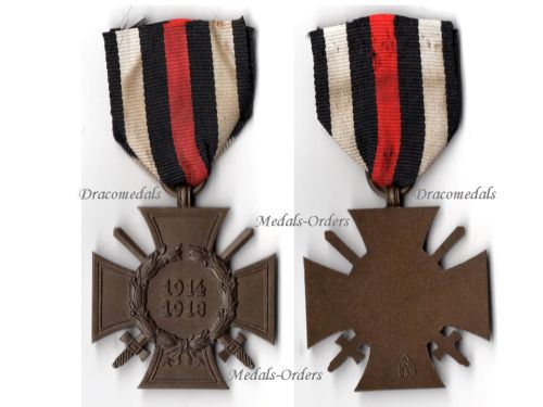 Germany WW1 Hindenburg Cross with Swords for Combatants Maker B&N