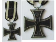 Germany WWI Iron Cross 1914 2nd Class EK2 by Maker D
