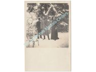 Germany WWI Family Photo German NCO, Overcoat, Engineers (Pioniere) Collar Tabs