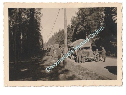 Germany WWII Photo Wehrmacht Vehicle Convoy, Citroen U23 Light Truck