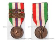 Italy WWII Commemorative Medal for the War of Liberation 1943 1945 with 3 Clasps 1943 1945 1944 by Johnson