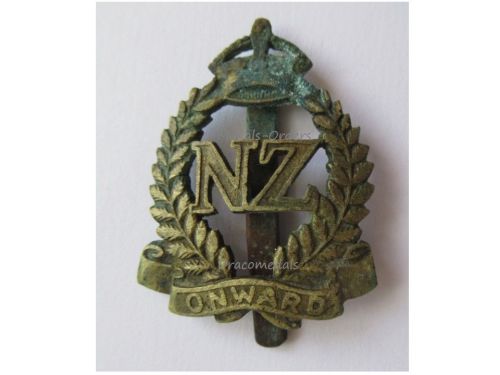 New Zealand WWI Cap Badge ANZAC Expeditionary Force 1914 1918