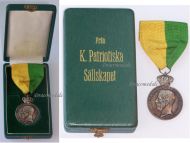 Sweden Silver Medal of the Royal Swedish Patriotic Society for Long and Faithful Service Boxed by Lindberg King Gustav V Named Dated 1933